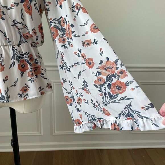 June & Hudson Bell Sleeve Crossfront Peplum Blouse Floral Chiffon M - Picture 6 of 9